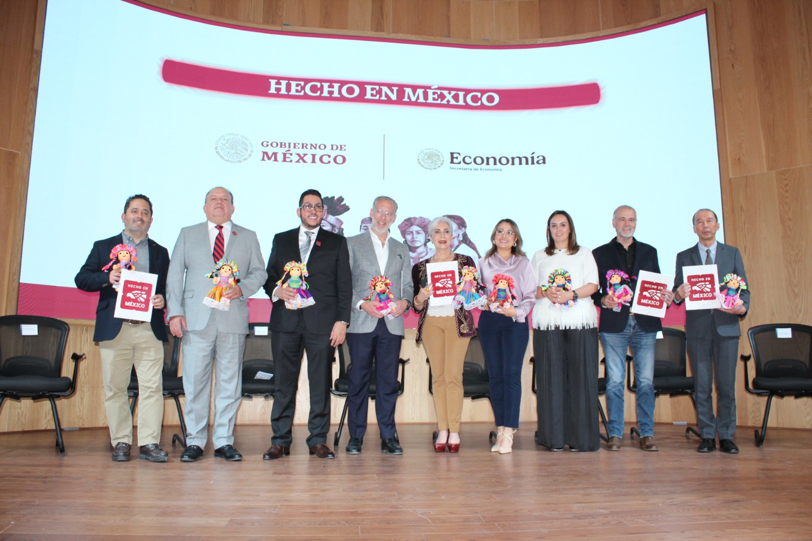 Hecho en México,  reúne en Querétaro a productores y entrega distintivos a empresas destacadas