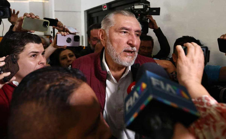 Salinas Pliego exige renuncia de Adán Augusto López por presuntos vínculos con criminales