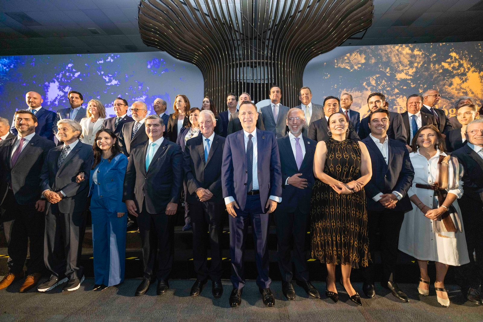 Reconoce el Gobernador al Tec de Monterrey como centro de atracción de talento