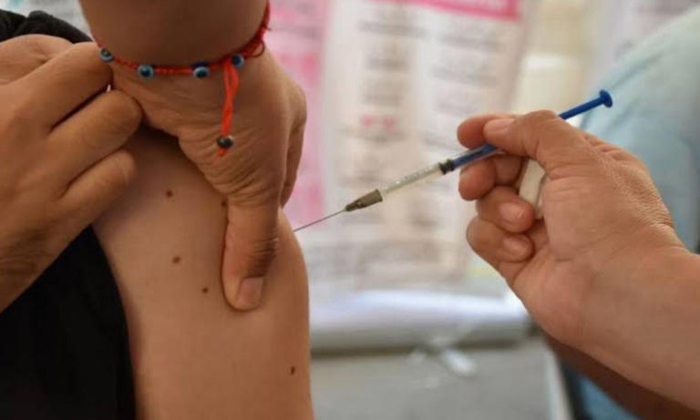 El sarampión es una enfermedad prevenible por vacunación