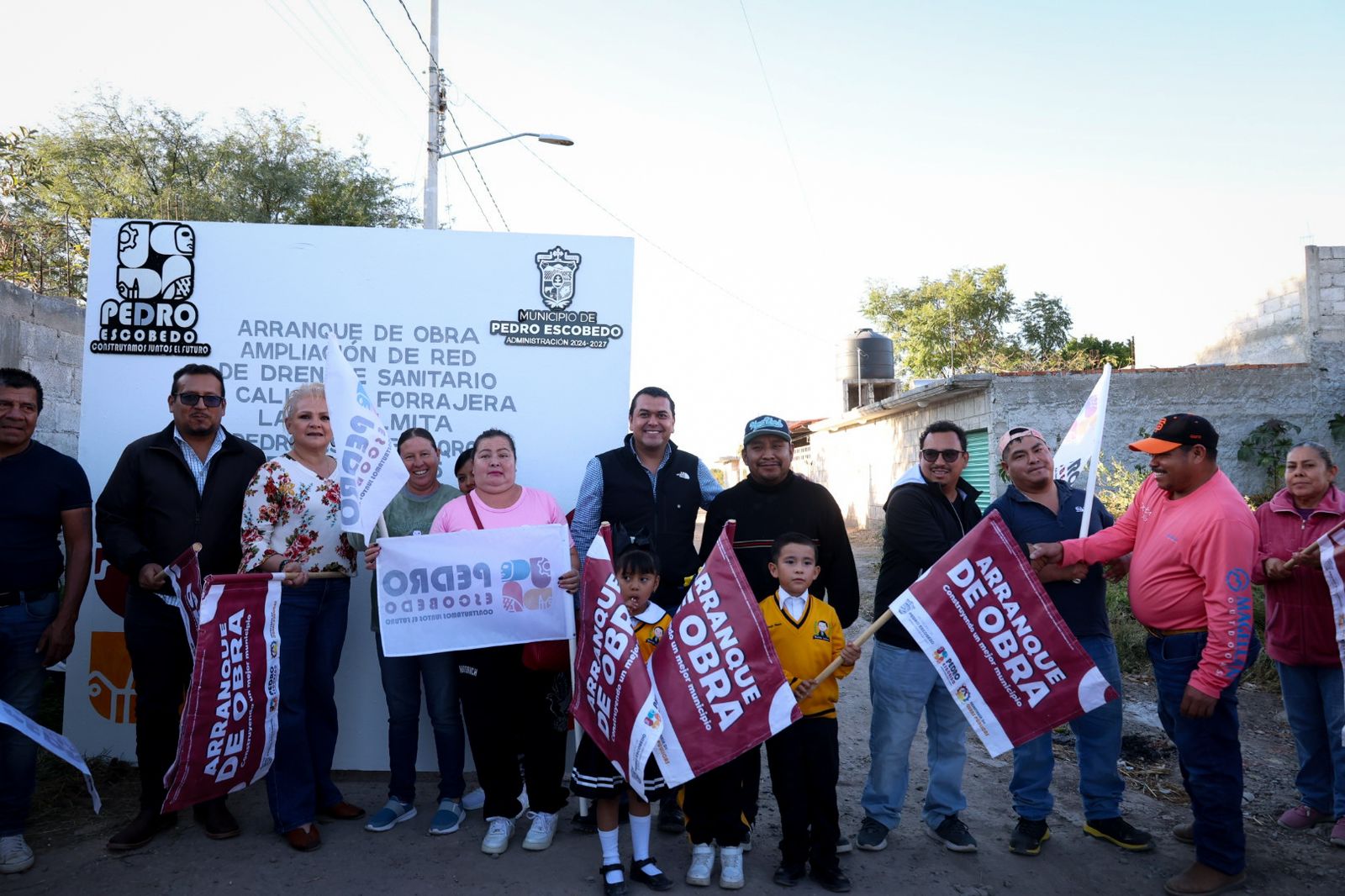 Arranca obra de ampliación de drenaje y rehabilitación de red de agua potable en Ajuchitlancito